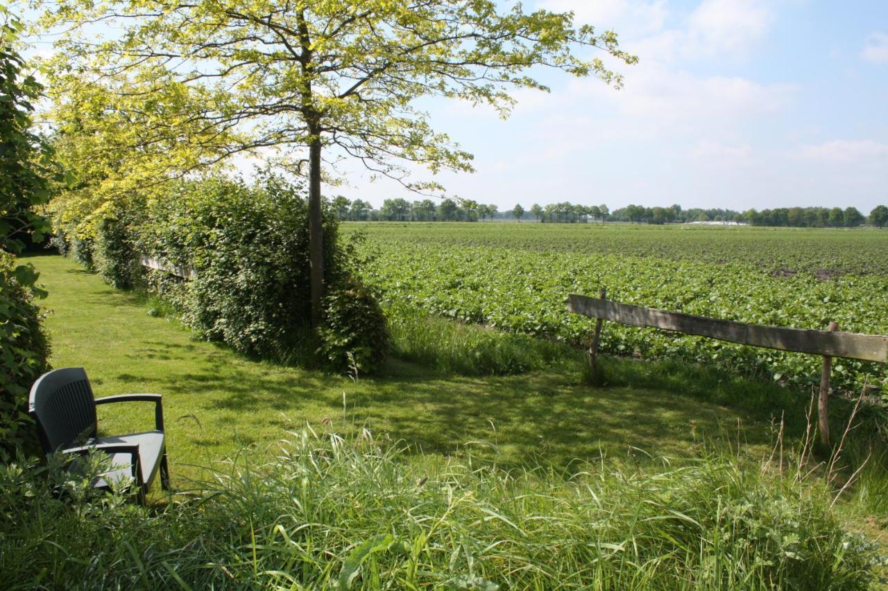 Slaaphutje BuitenWedde Westerwolde Buitenkant foto