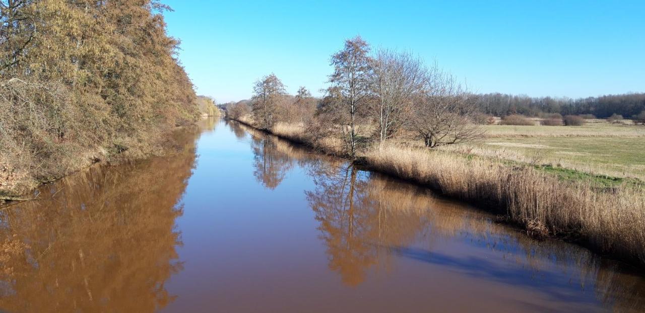 Slaaphutje BuitenWedde Westerwolde Buitenkant foto