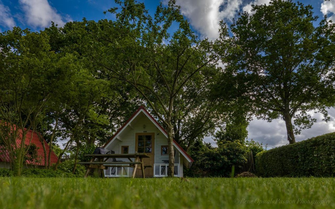 Slaaphutje BuitenWedde Westerwolde Buitenkant foto