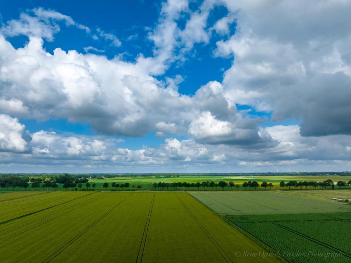 Slaaphutje BuitenWedde Westerwolde Buitenkant foto